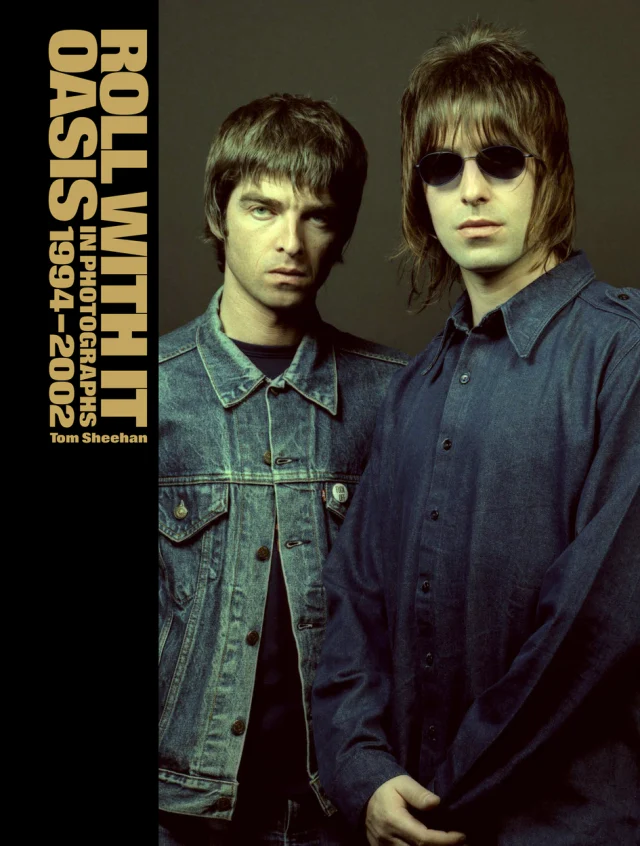 Roll with It: Oasis in Photographs 1994-2002 (New Book)