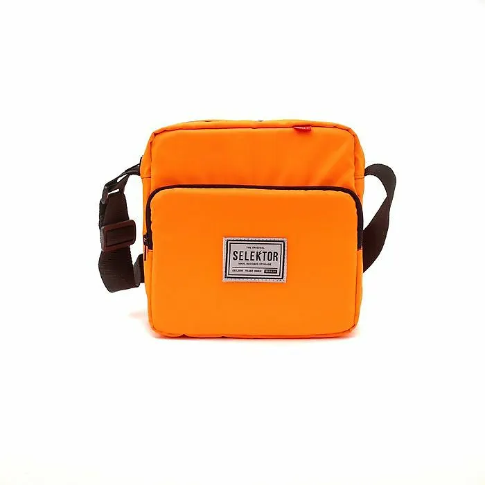 SELEKTOR  40  7" Crossbody Record Bag - Image 8