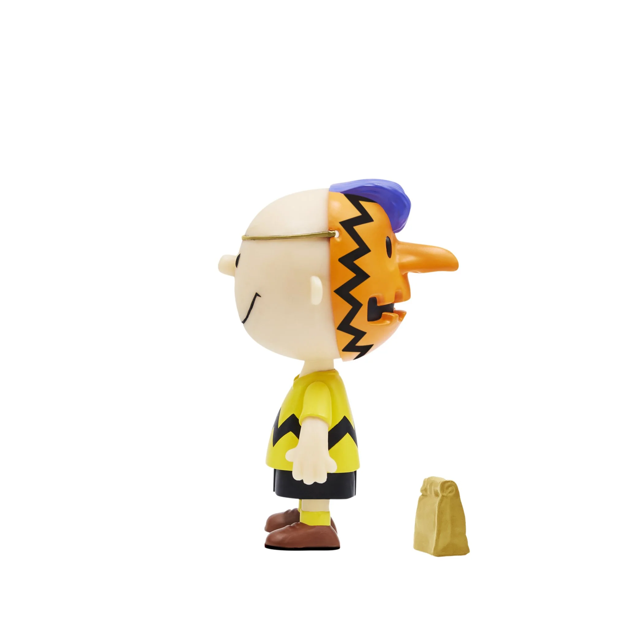 SUPER7 Peanuts ReAction Figure Wave 4 - Masked Charlie Brown - Image 6